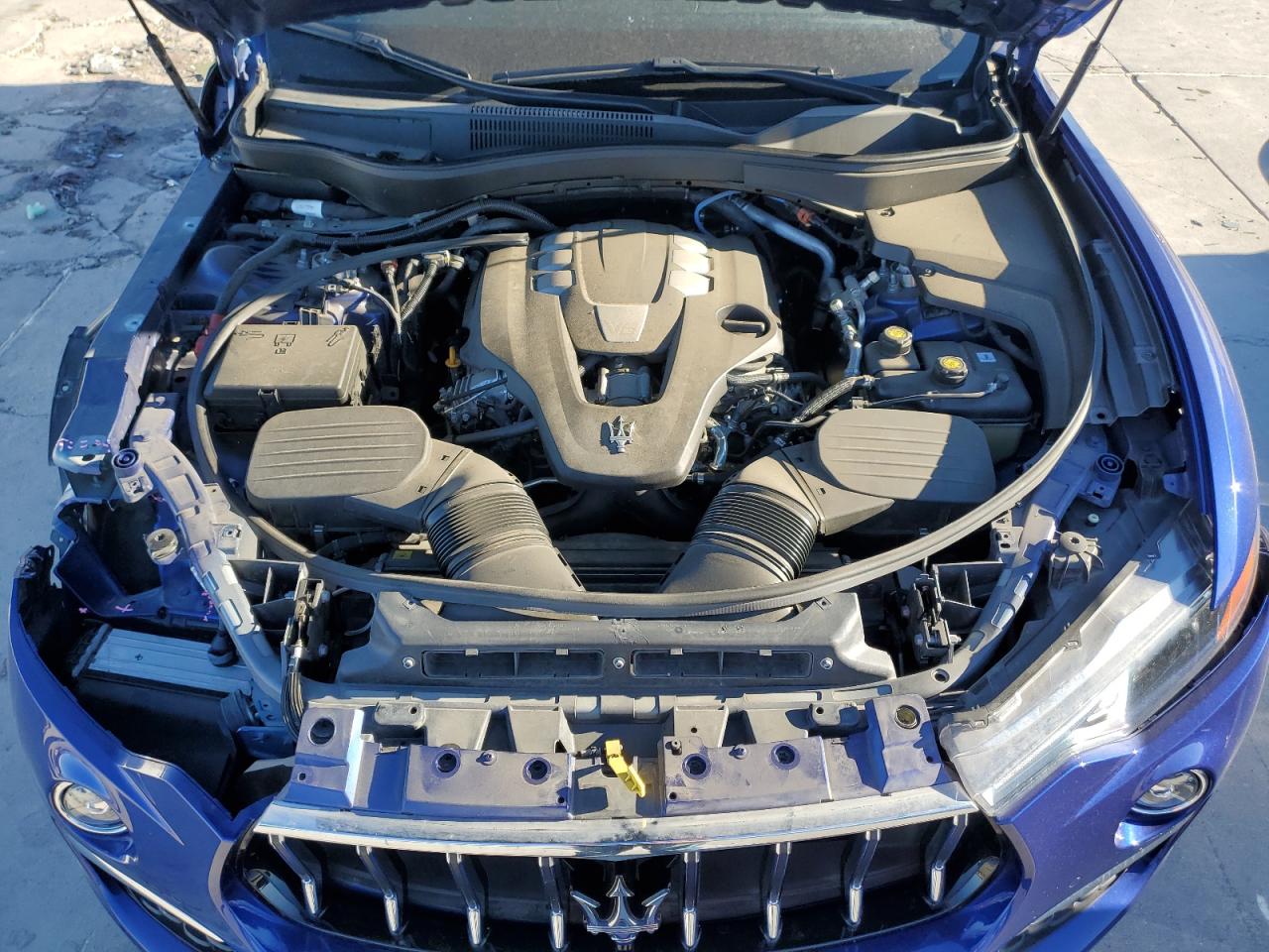 2022 Maserati Levante - Image 12
