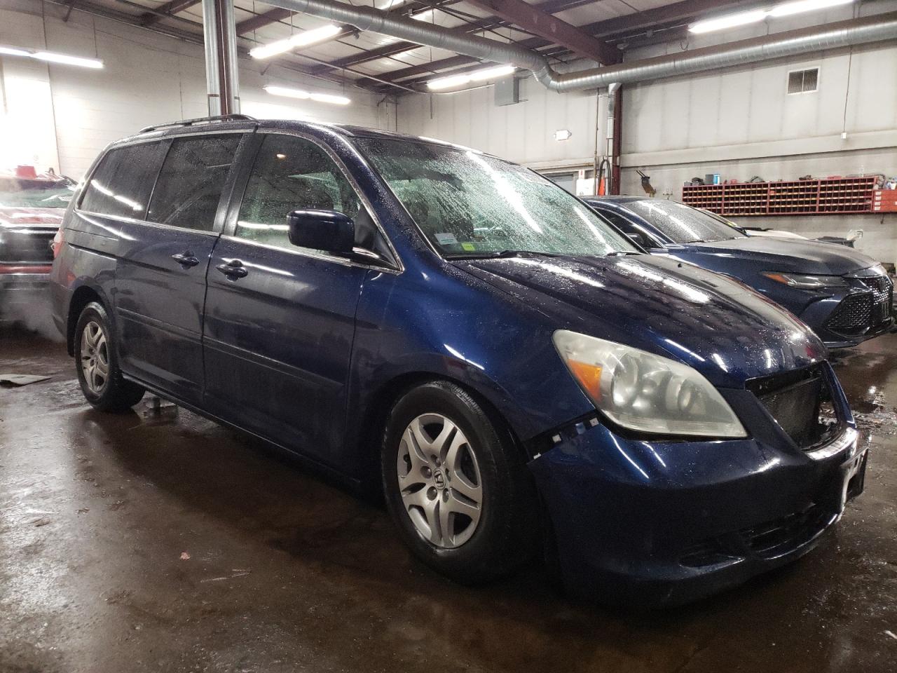 2005 Honda Odyssey - Image 4