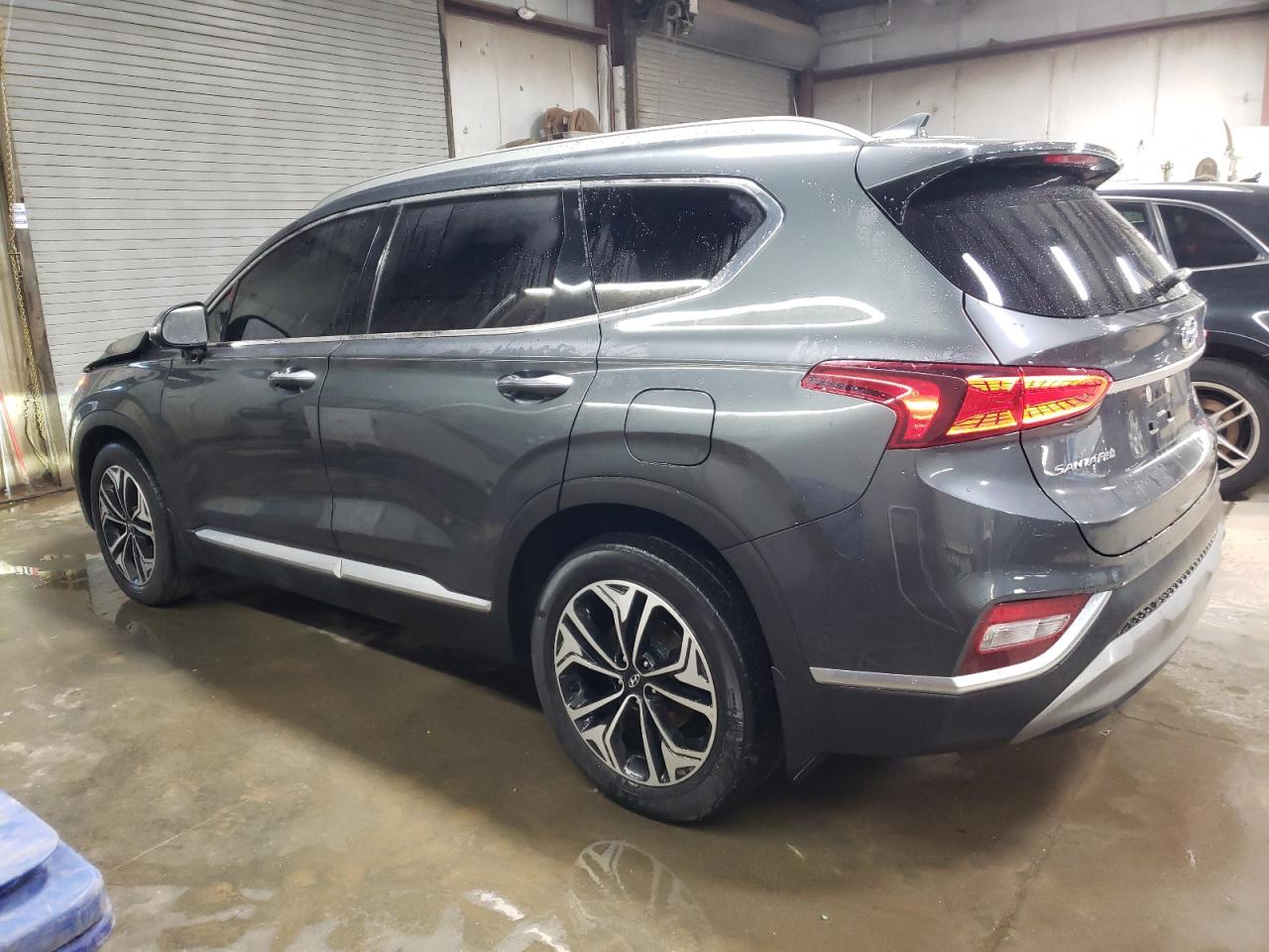 2020 Hyundai Santa Fe - Image 2
