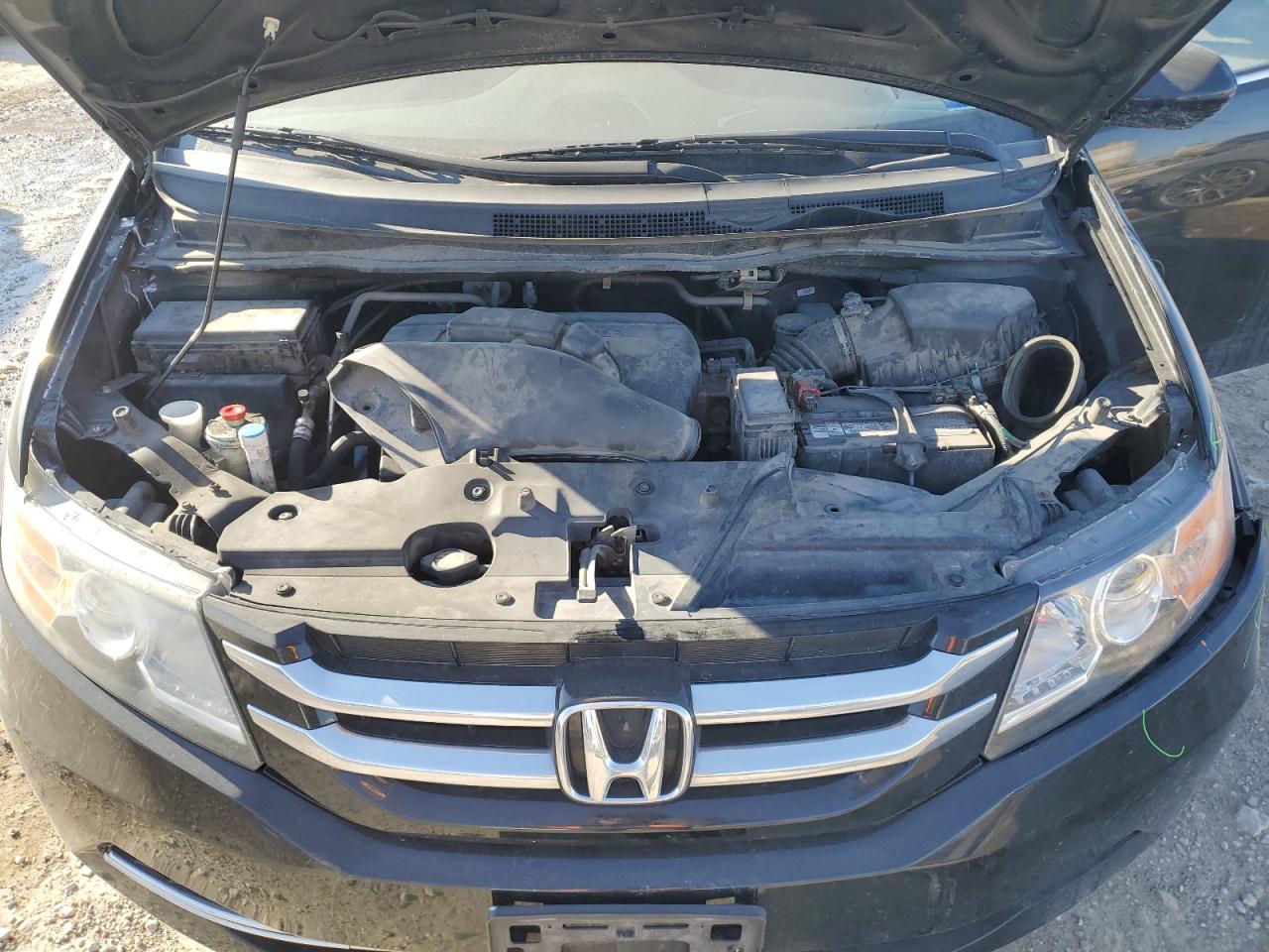 2014 Honda Odyssey - Image 12