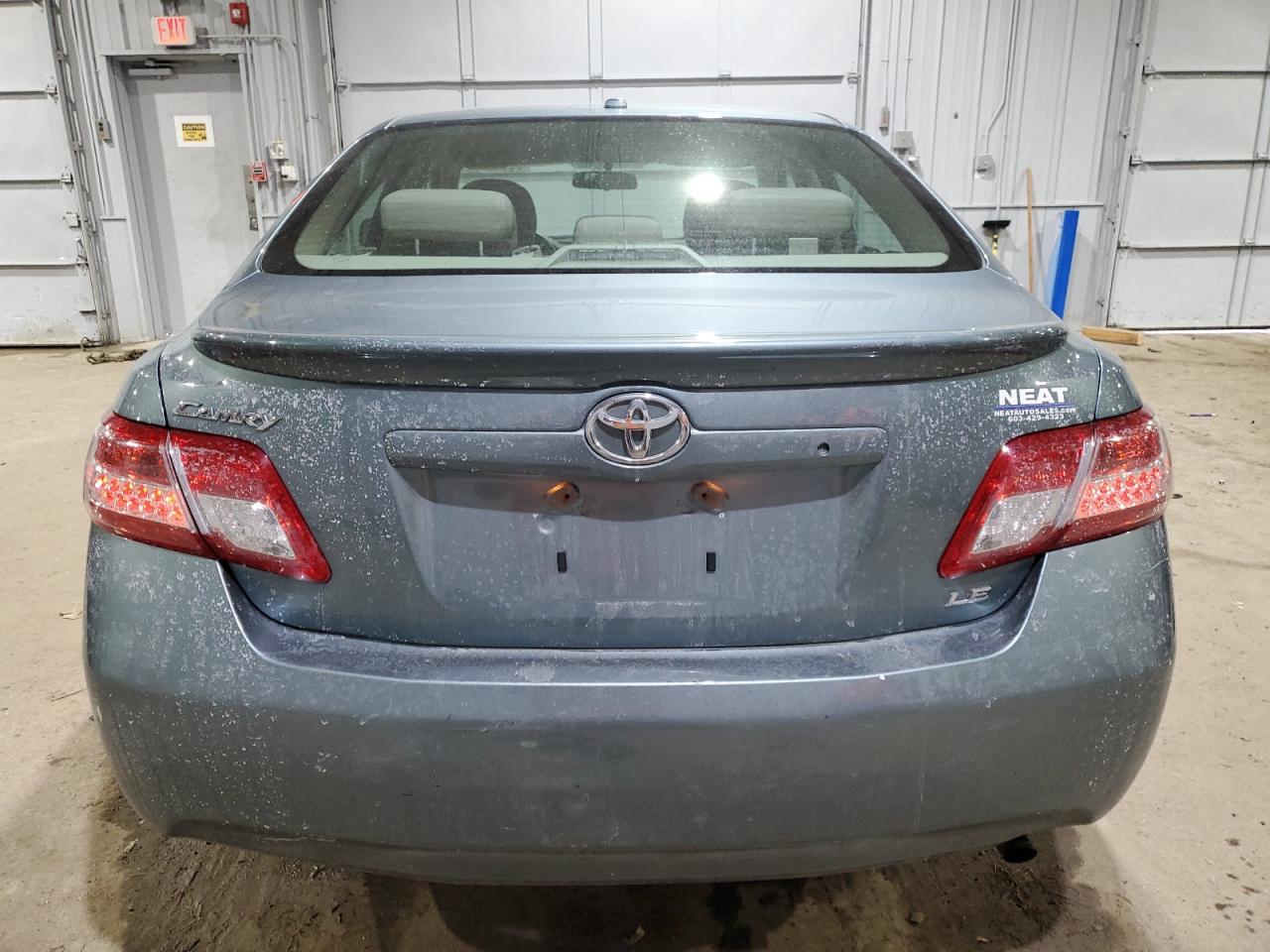 2010 Toyota Camry - Image 6