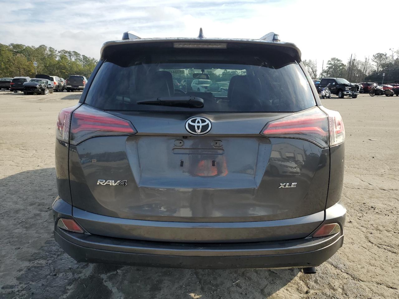 2016 Toyota RAV 4 - Image 6