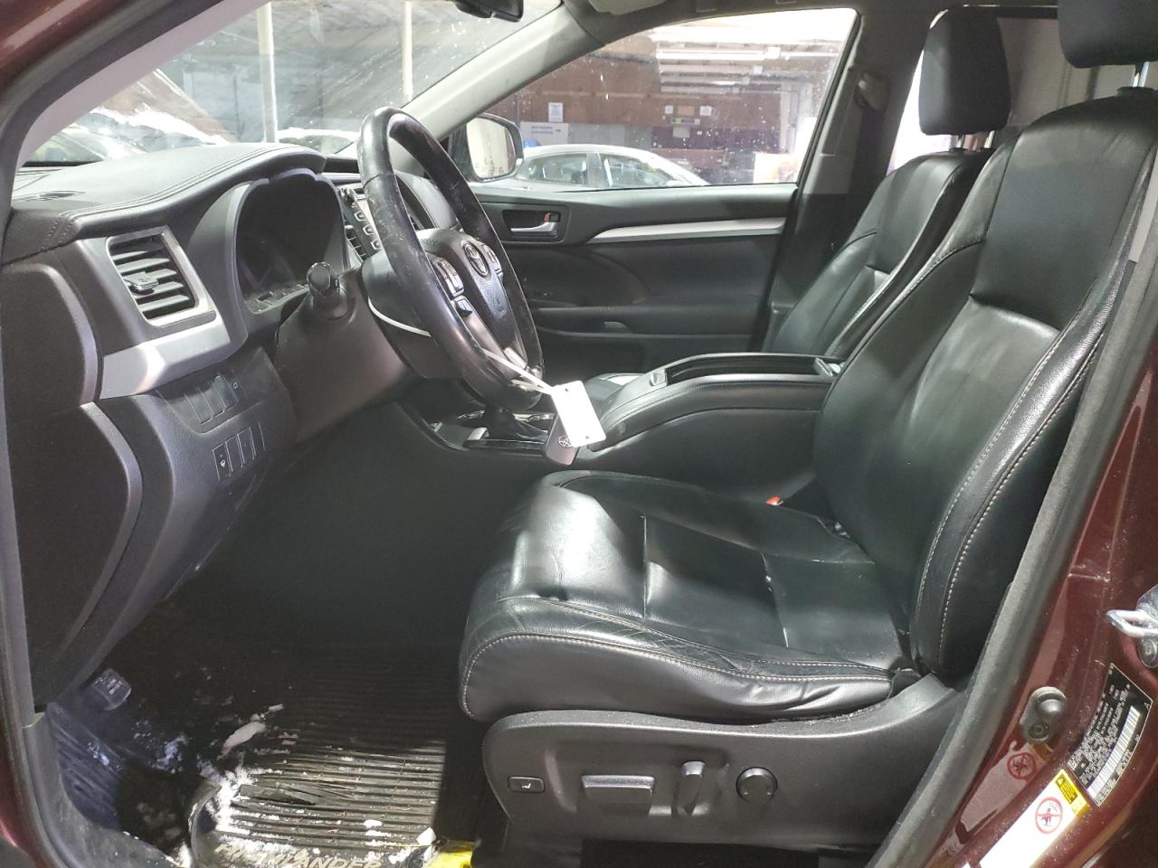 2015 Toyota Highlander - Image 7