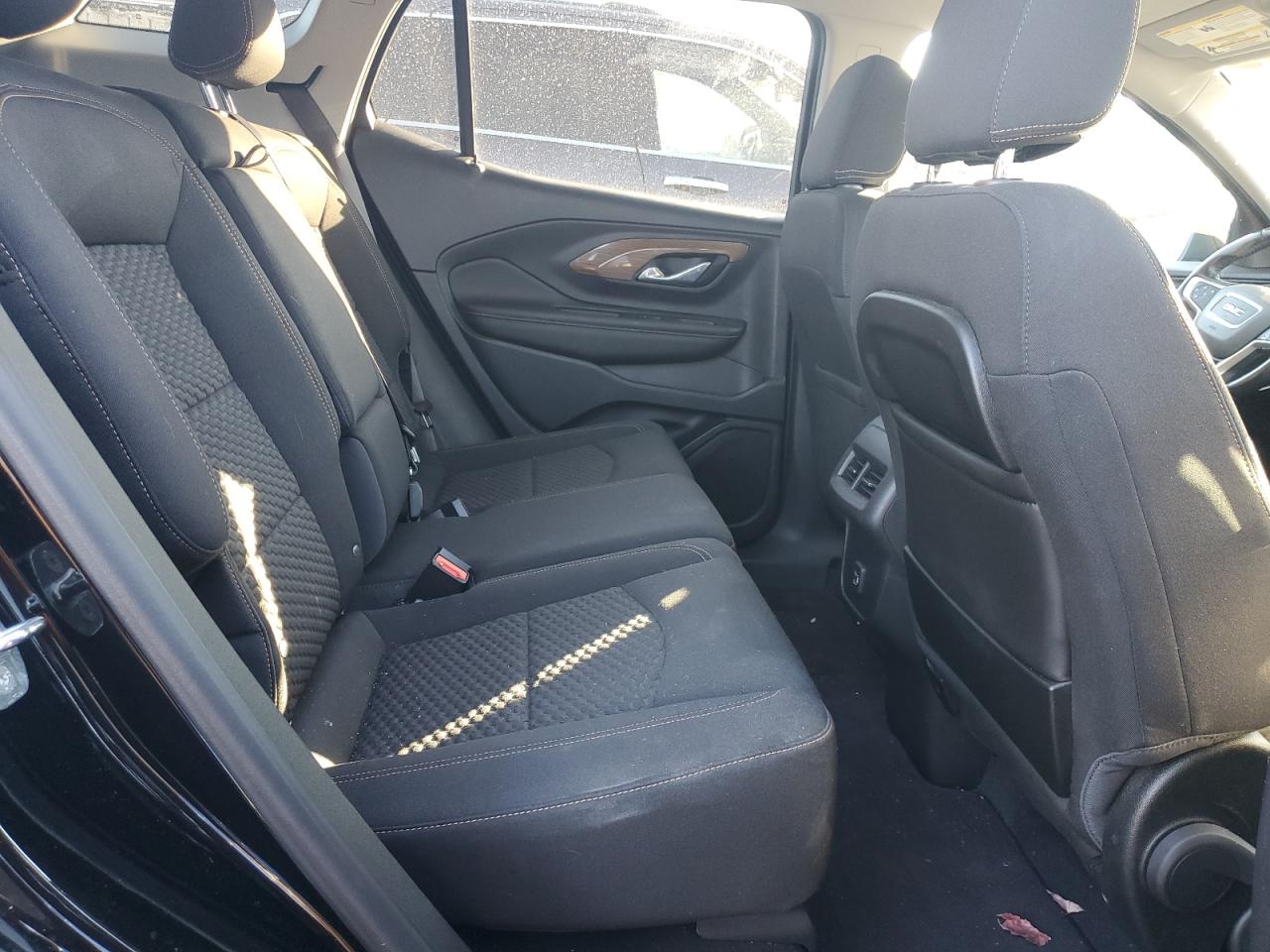 2021 GMC Terrain - Image 11