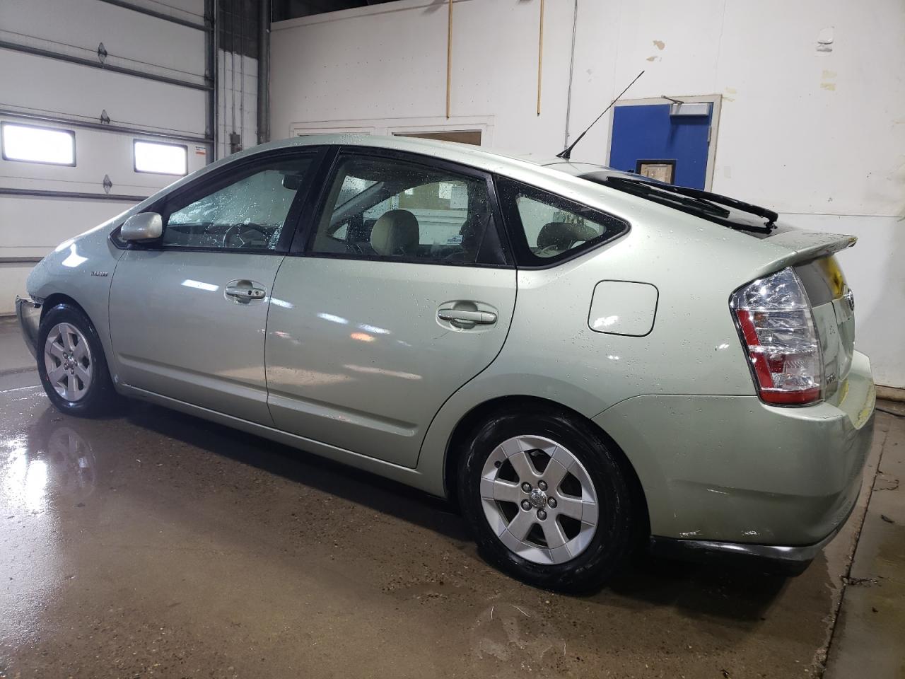 2008 Toyota Prius - Image 2