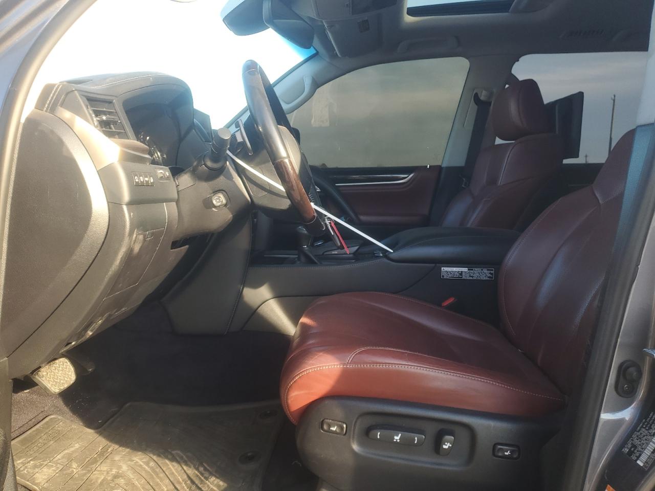 2018 Lexus LX - Image 7