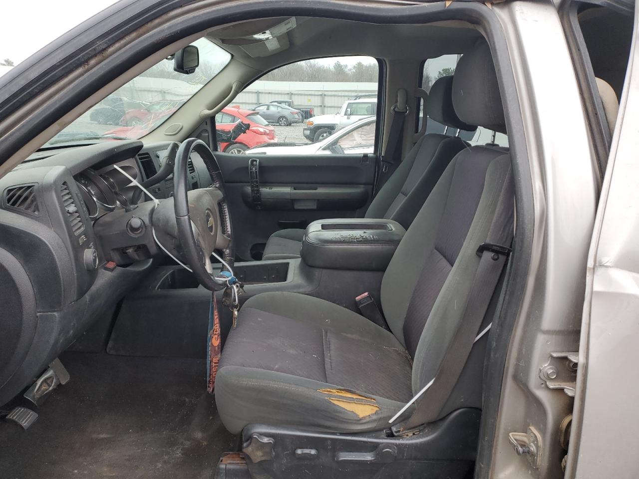 2009 Chevrolet Silverado - Image 7