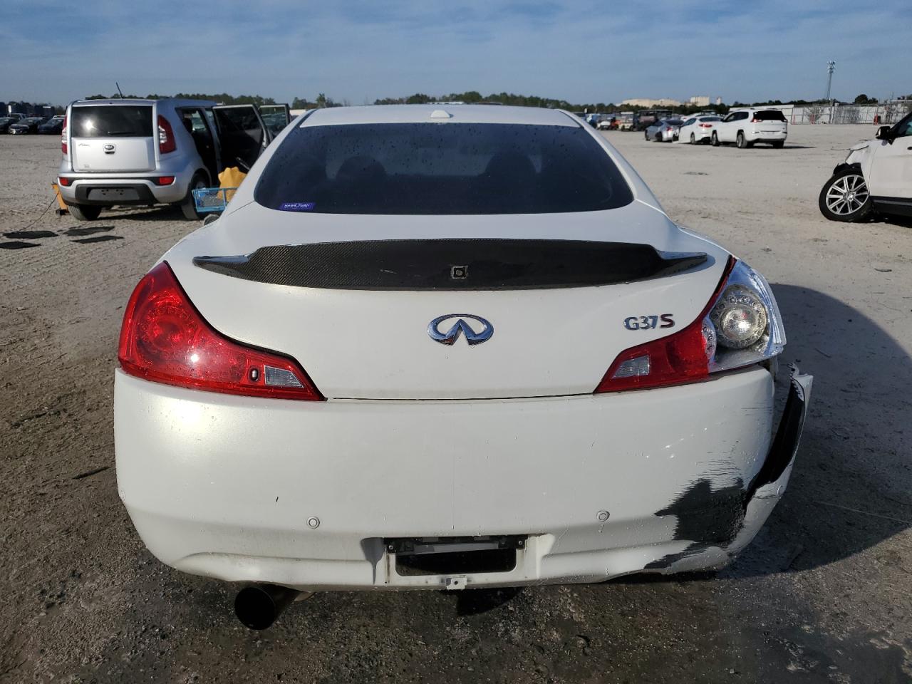 2012 Infiniti G - Image 6