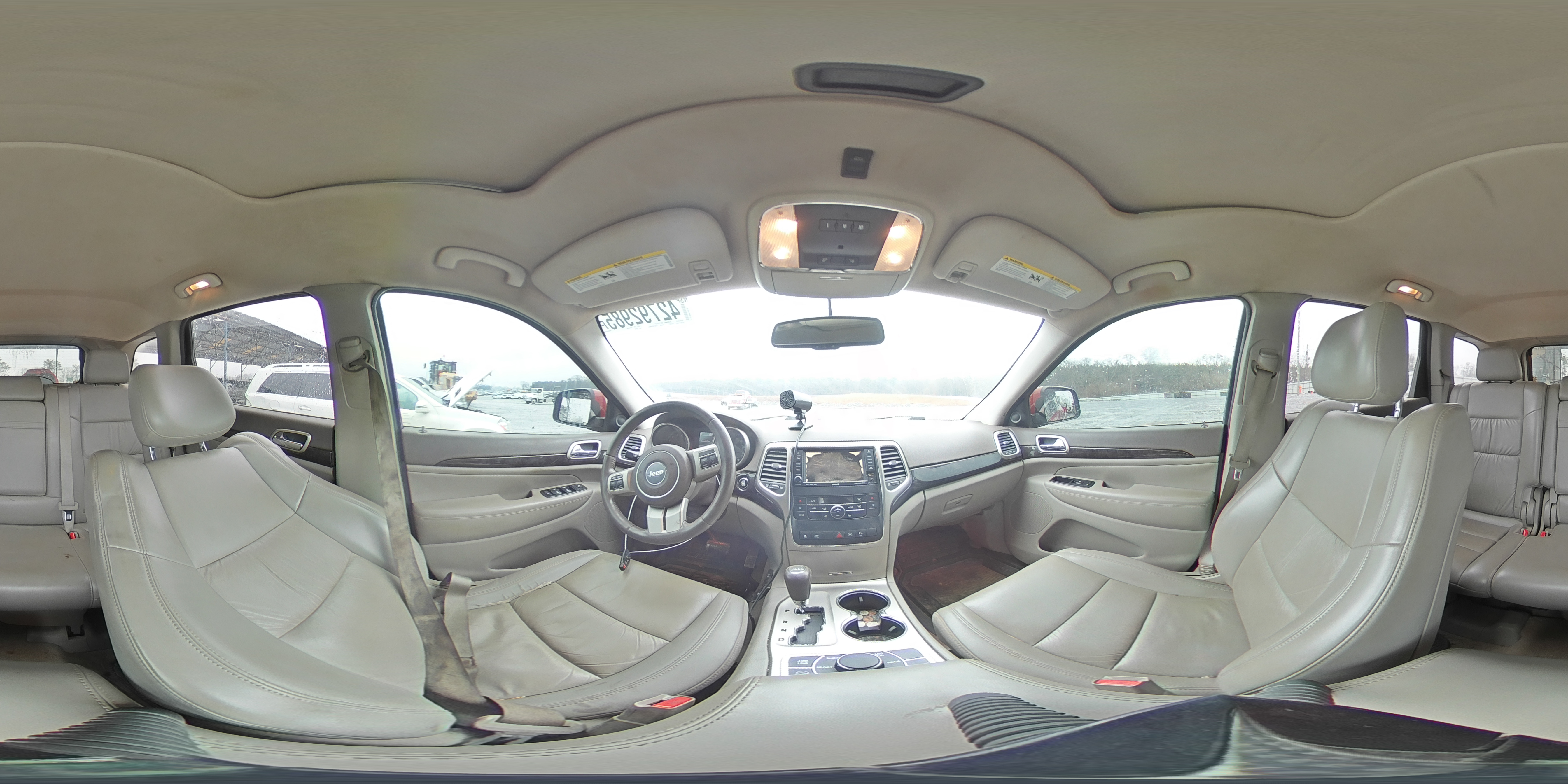 2011 Jeep Grand Cherokee - Image 14