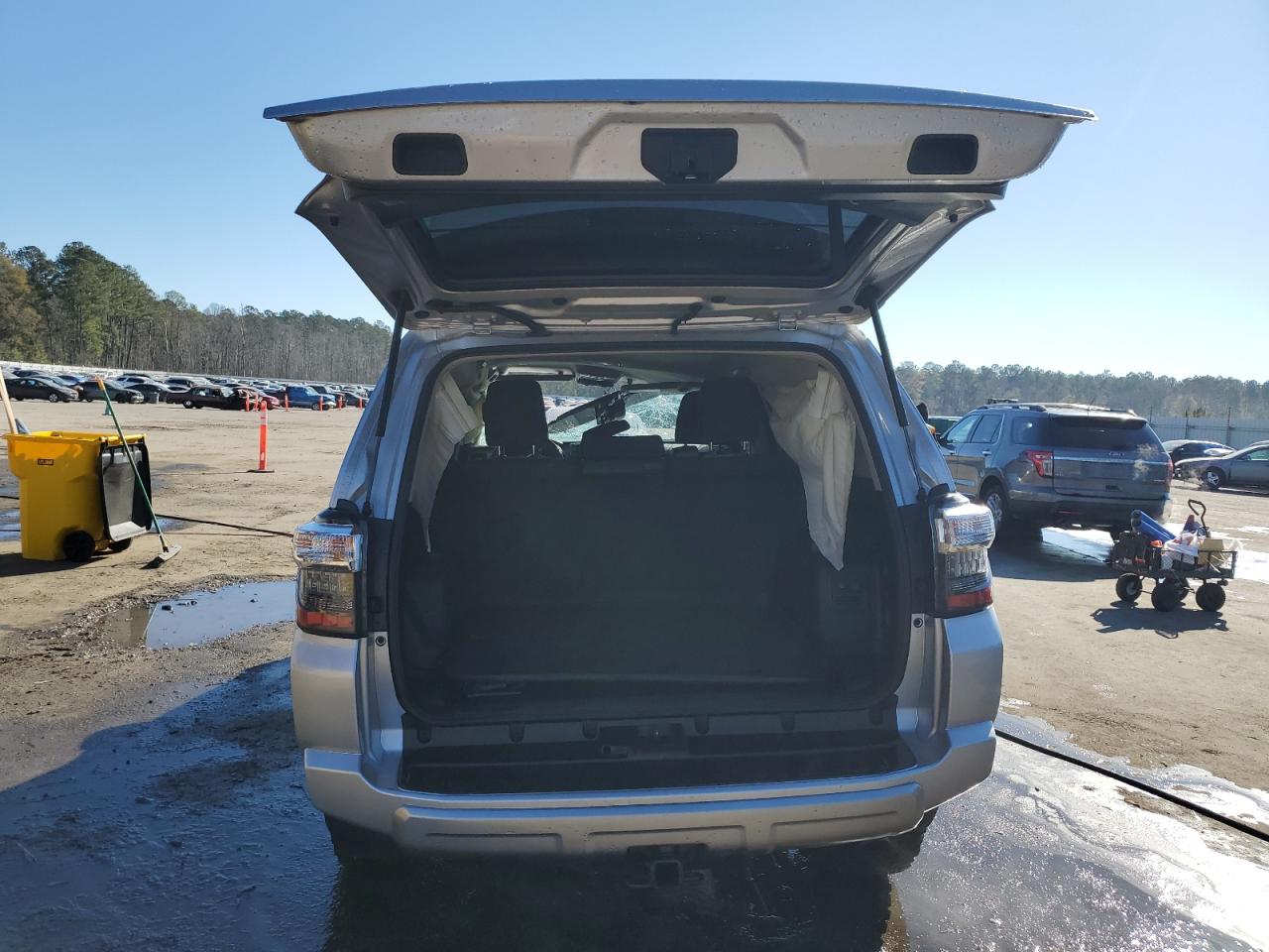 2022 Toyota 4Runner - Image 6