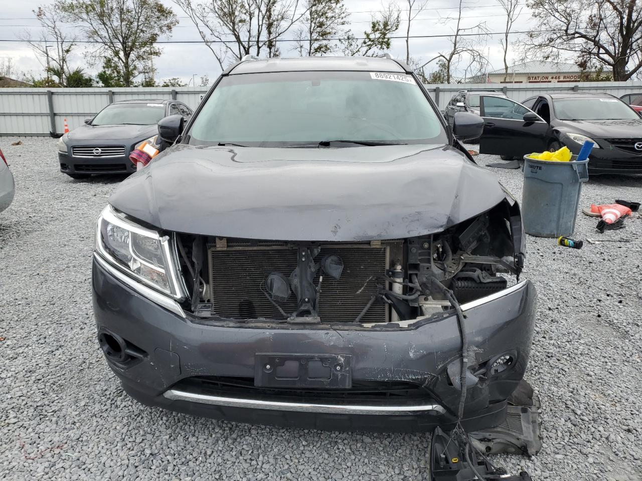2014 Nissan Pathfinder - Image 5