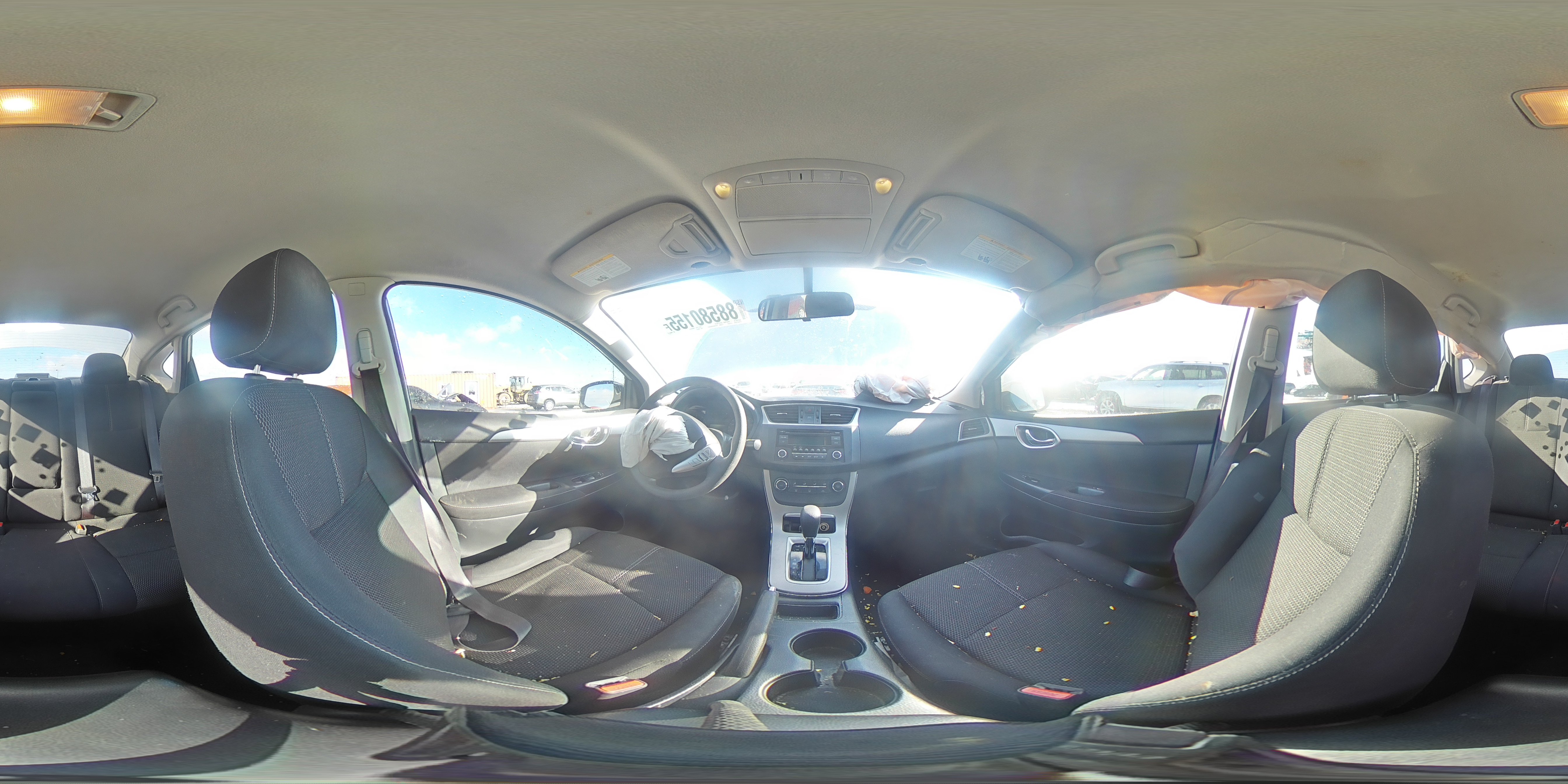 2015 Nissan Sentra - Image 12
