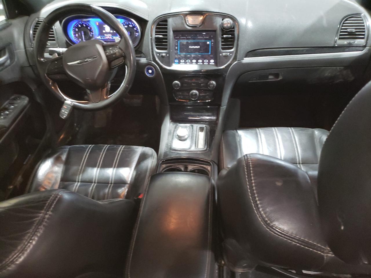 2021 Chrysler 300 - Image 8