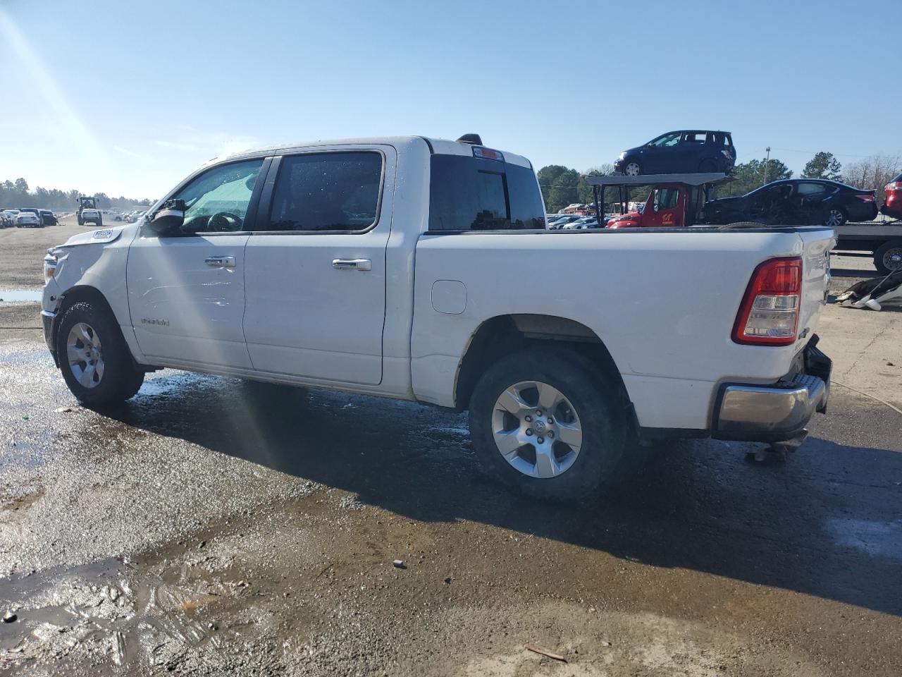 2020 RAM 1500 - Image 2