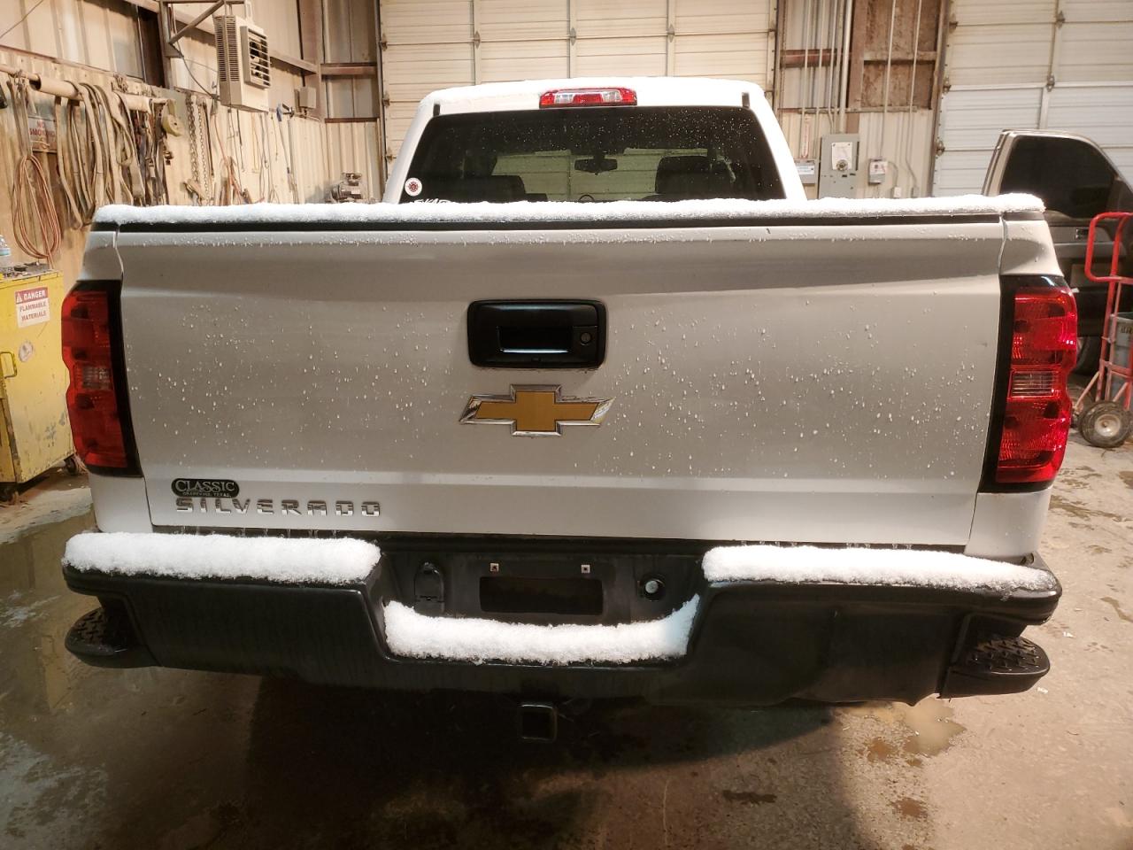 2018 Chevrolet Silverado - Image 6