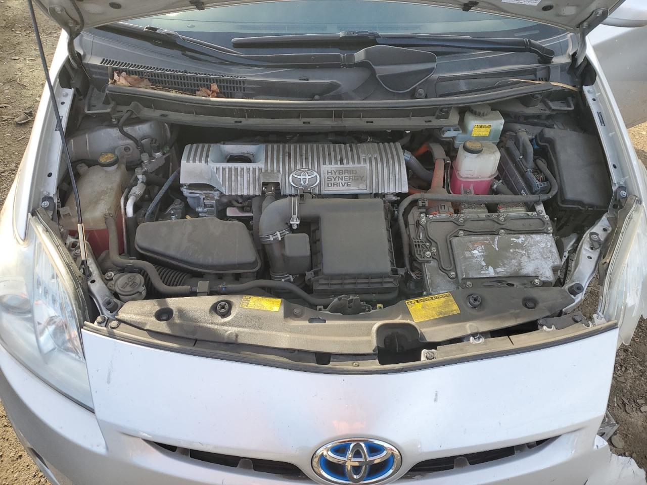 2010 Toyota Prius - Image 12
