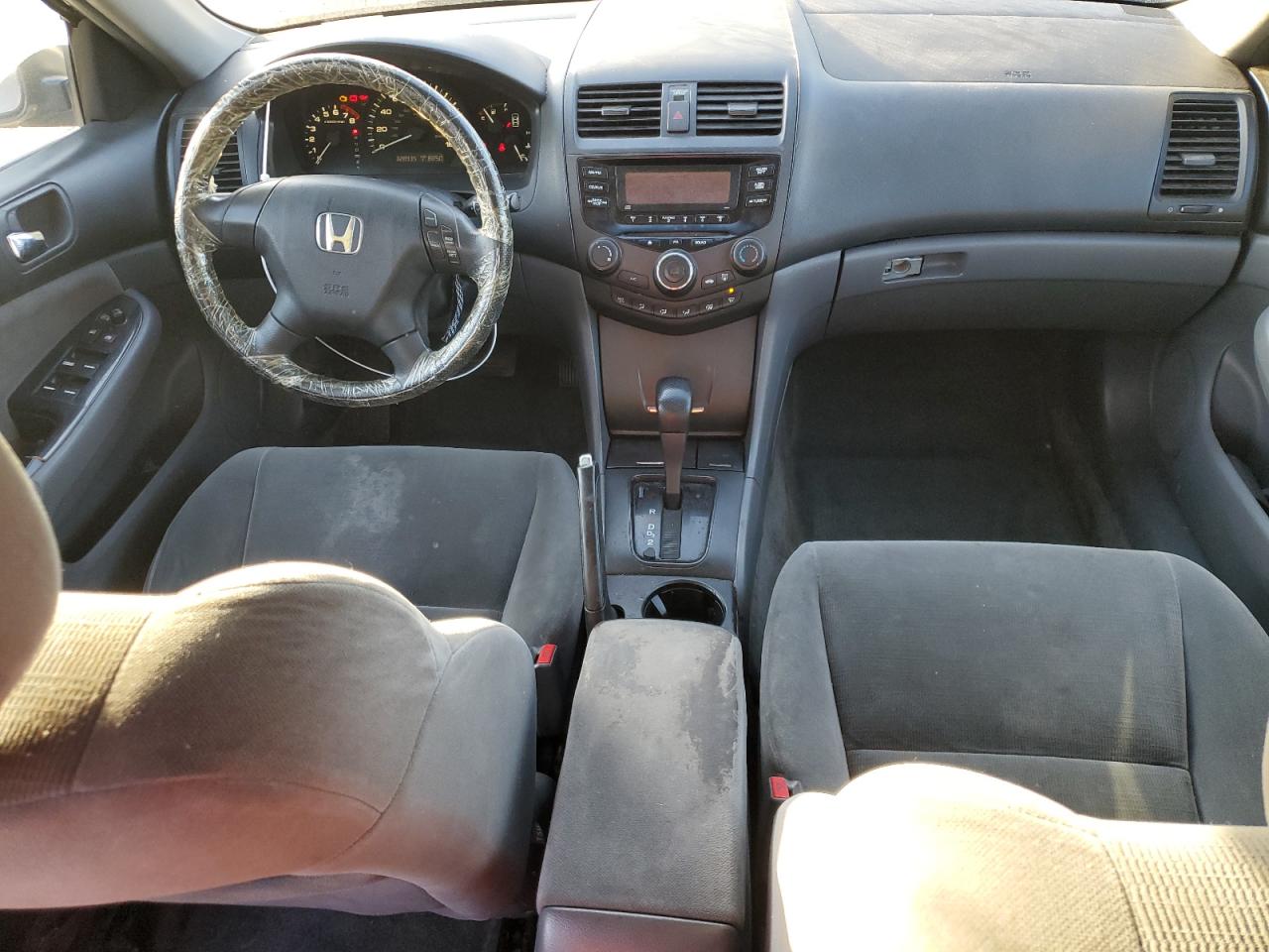 2007 Honda Accord - Image 8