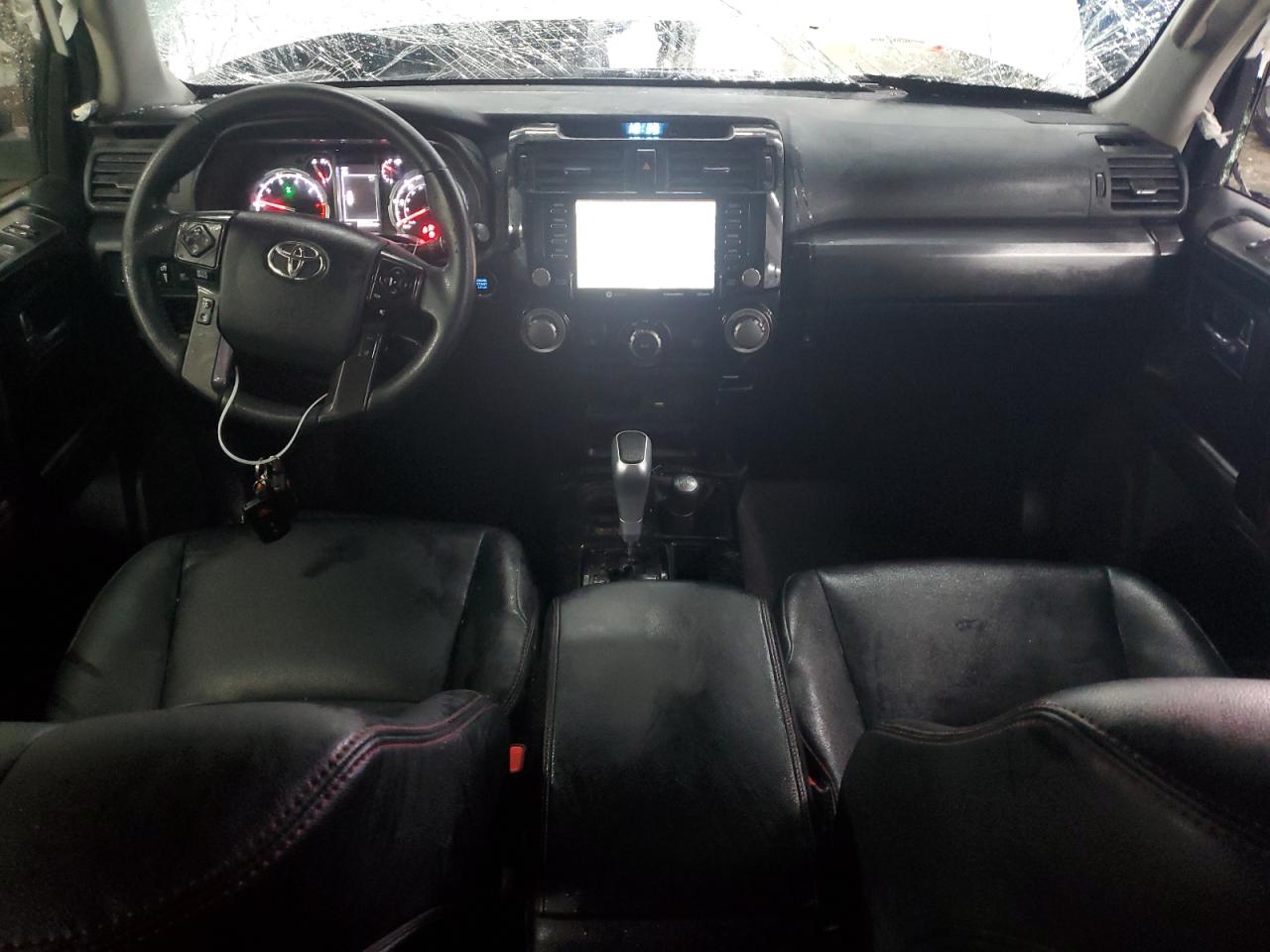 2021 Toyota 4Runner - Image 8