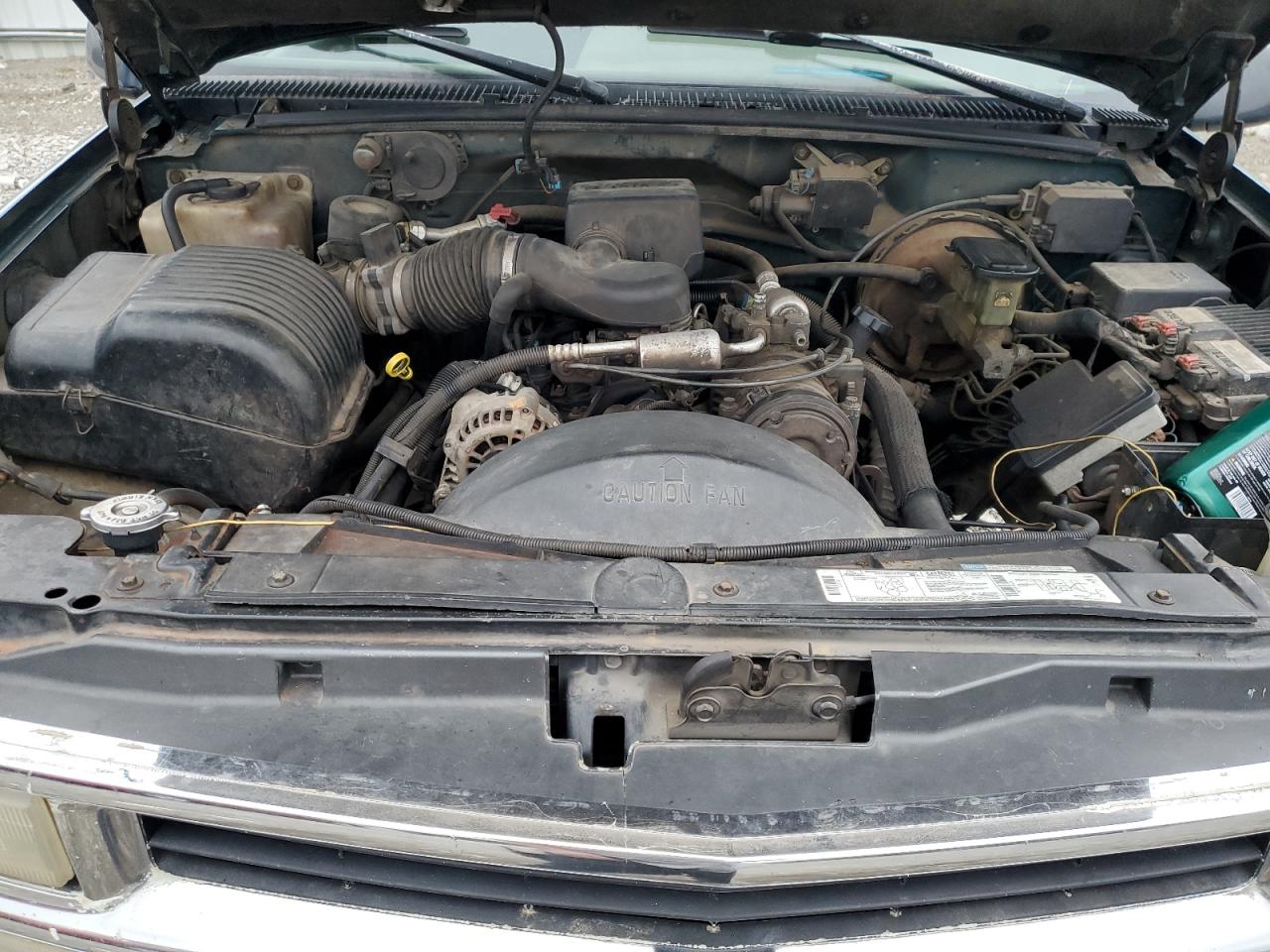 1996 Chevrolet GMT-400 - Image 12