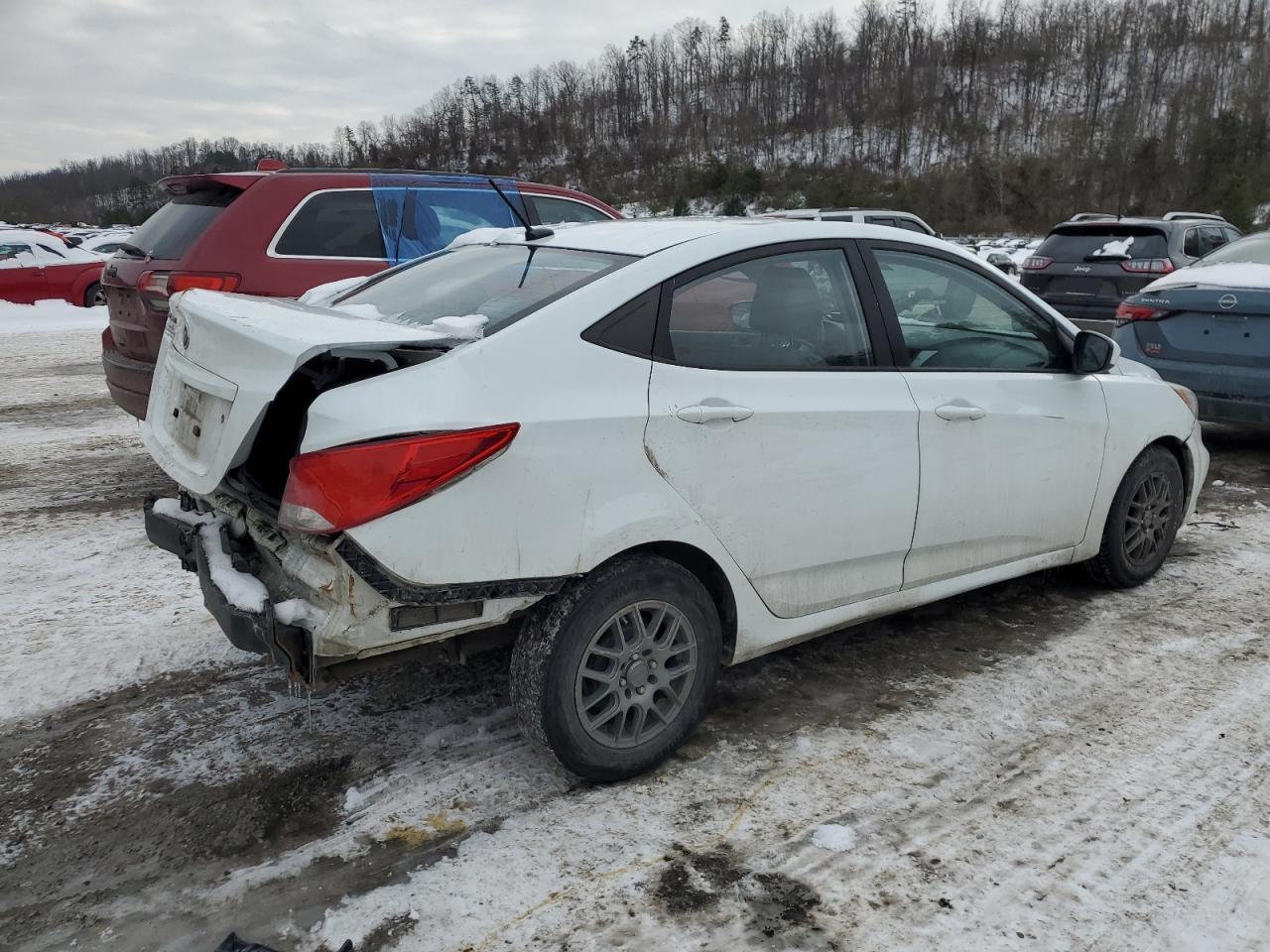 2016 Hyundai Accent - Image 3