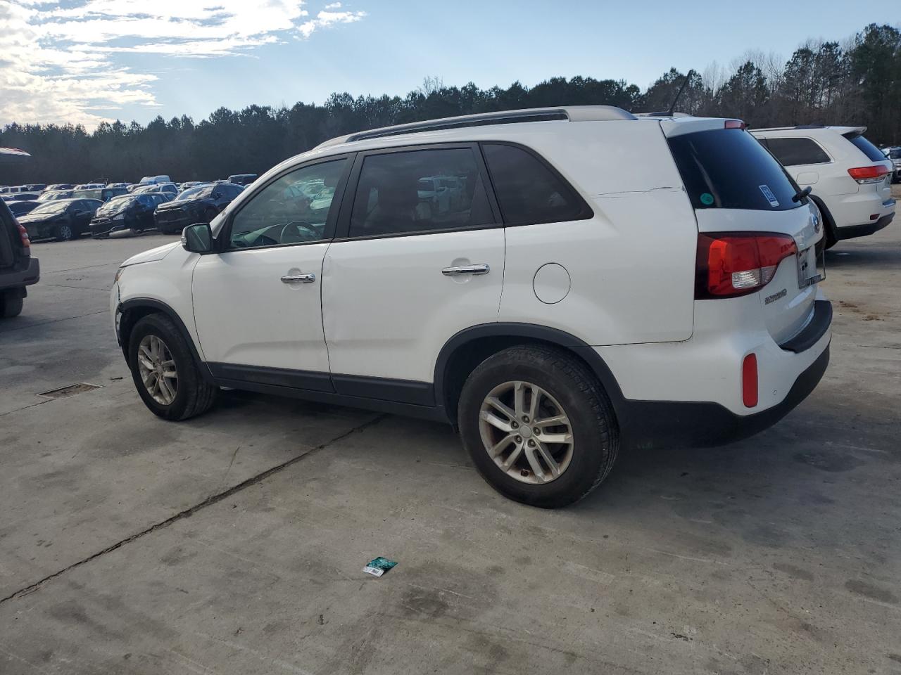 2015 Kia Sorento - Image 2