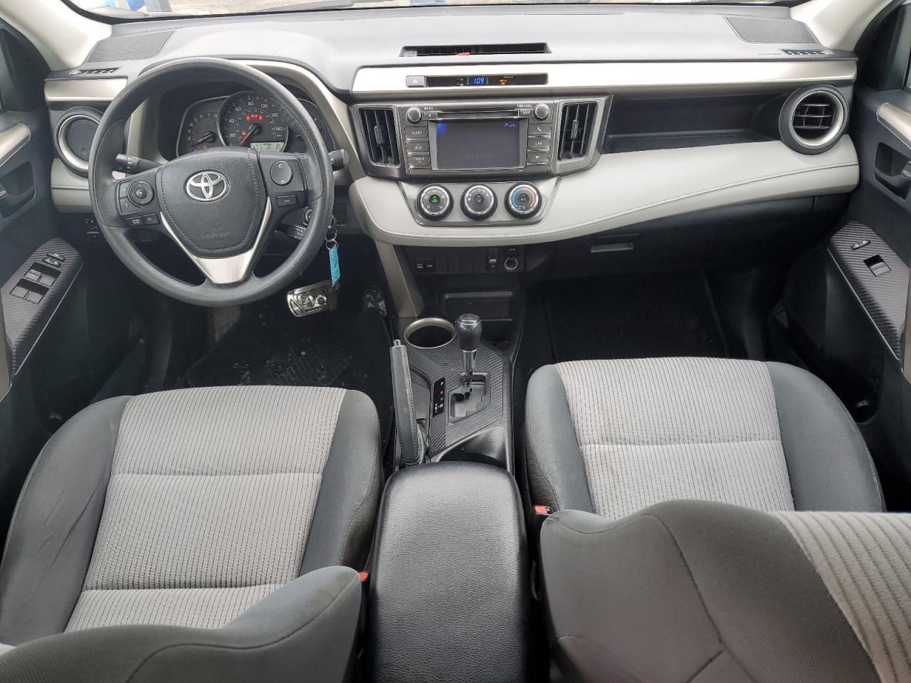 2013 Toyota RAV 4 - Image 8