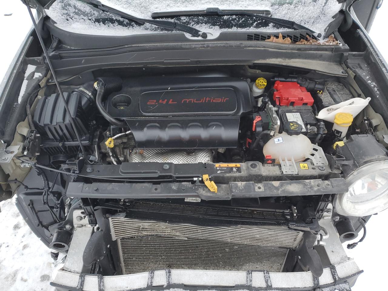 2020 Jeep Renegade - Image 12