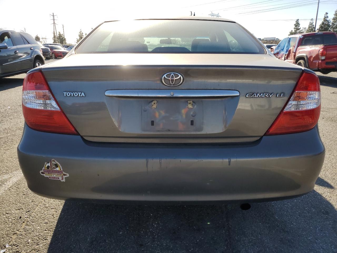 2004 Toyota Camry - Image 6