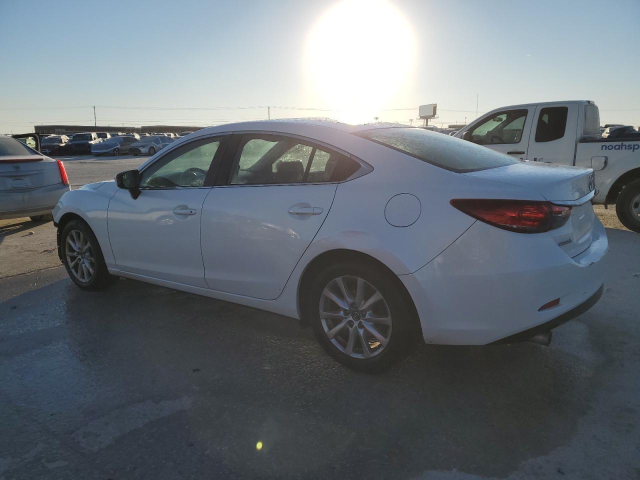 2016 Mazda 6 - Image 2