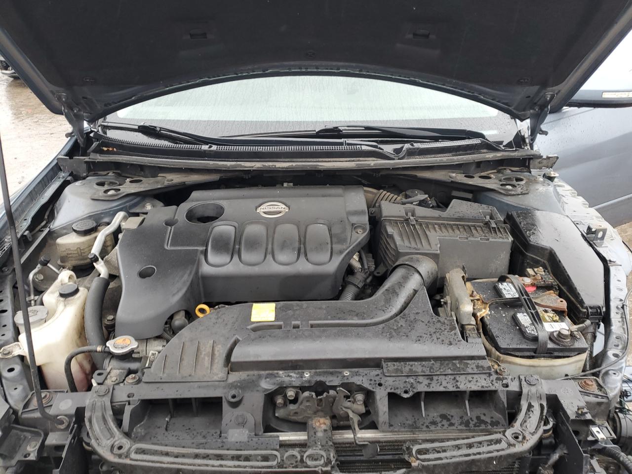 2012 Nissan Altima - Image 13