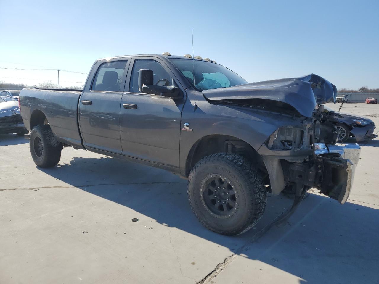 2016 RAM 2500 - Image 4