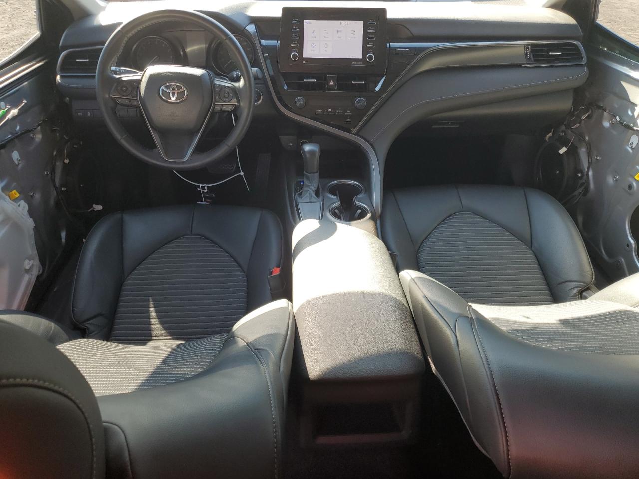 2021 Toyota Camry - Image 8