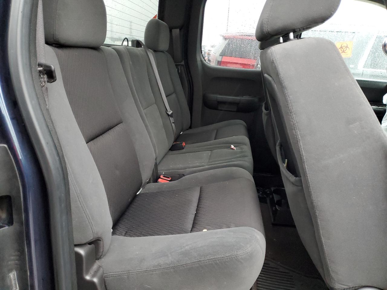 2009 Chevrolet Silverado - Image 10