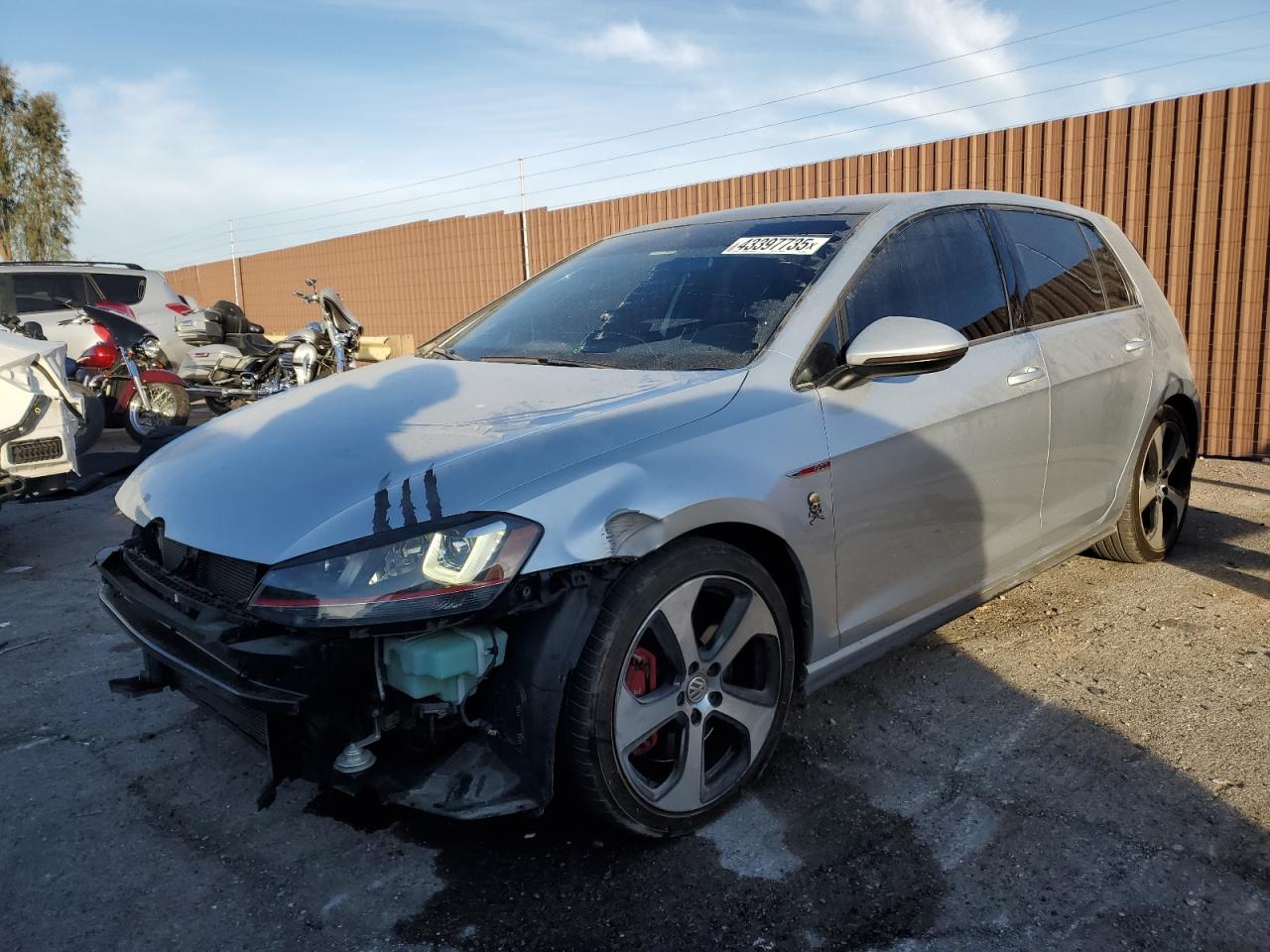 2016 Volkswagen GTI - Image 1