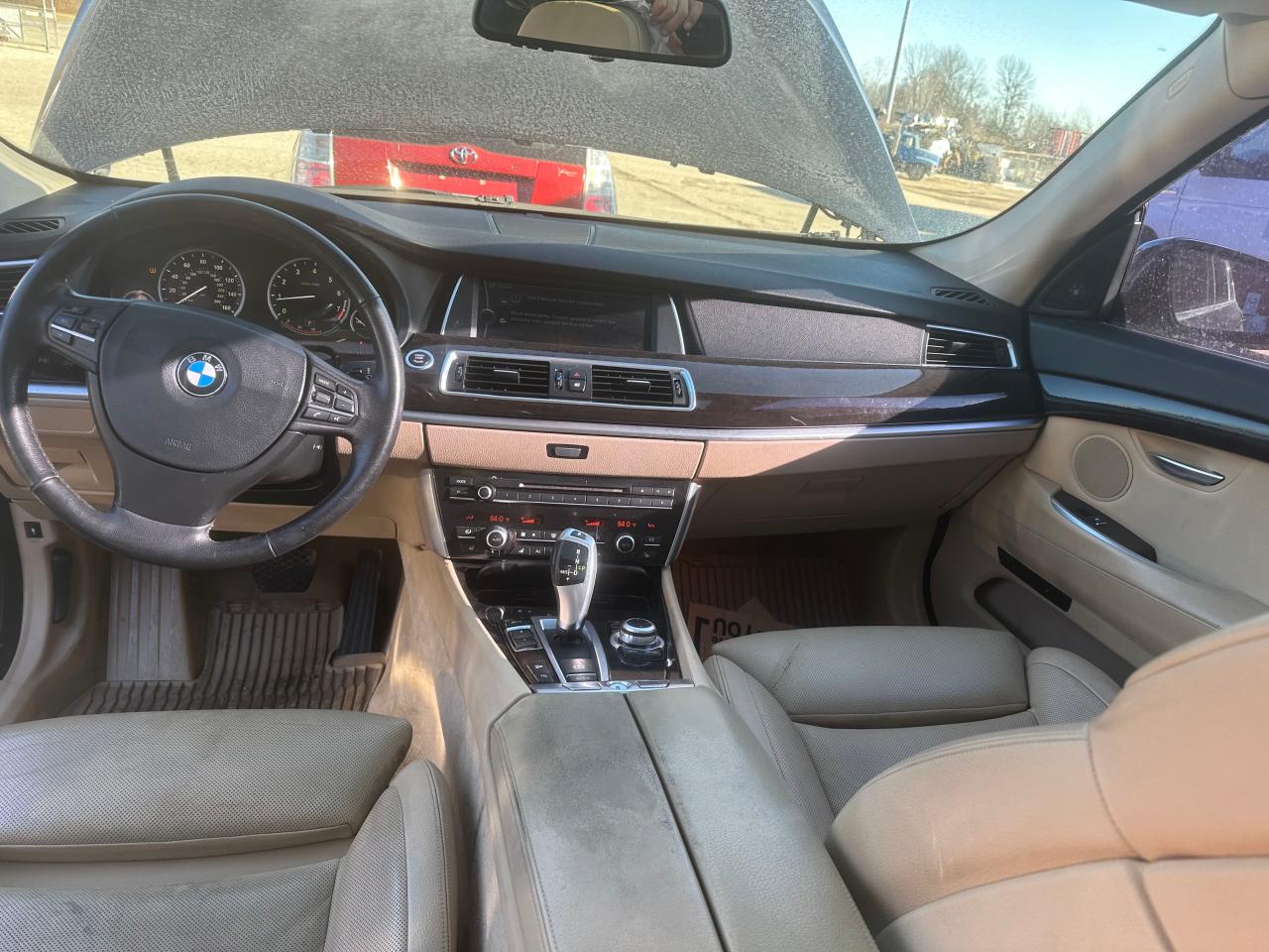 2012 BMW 5er - Image 9