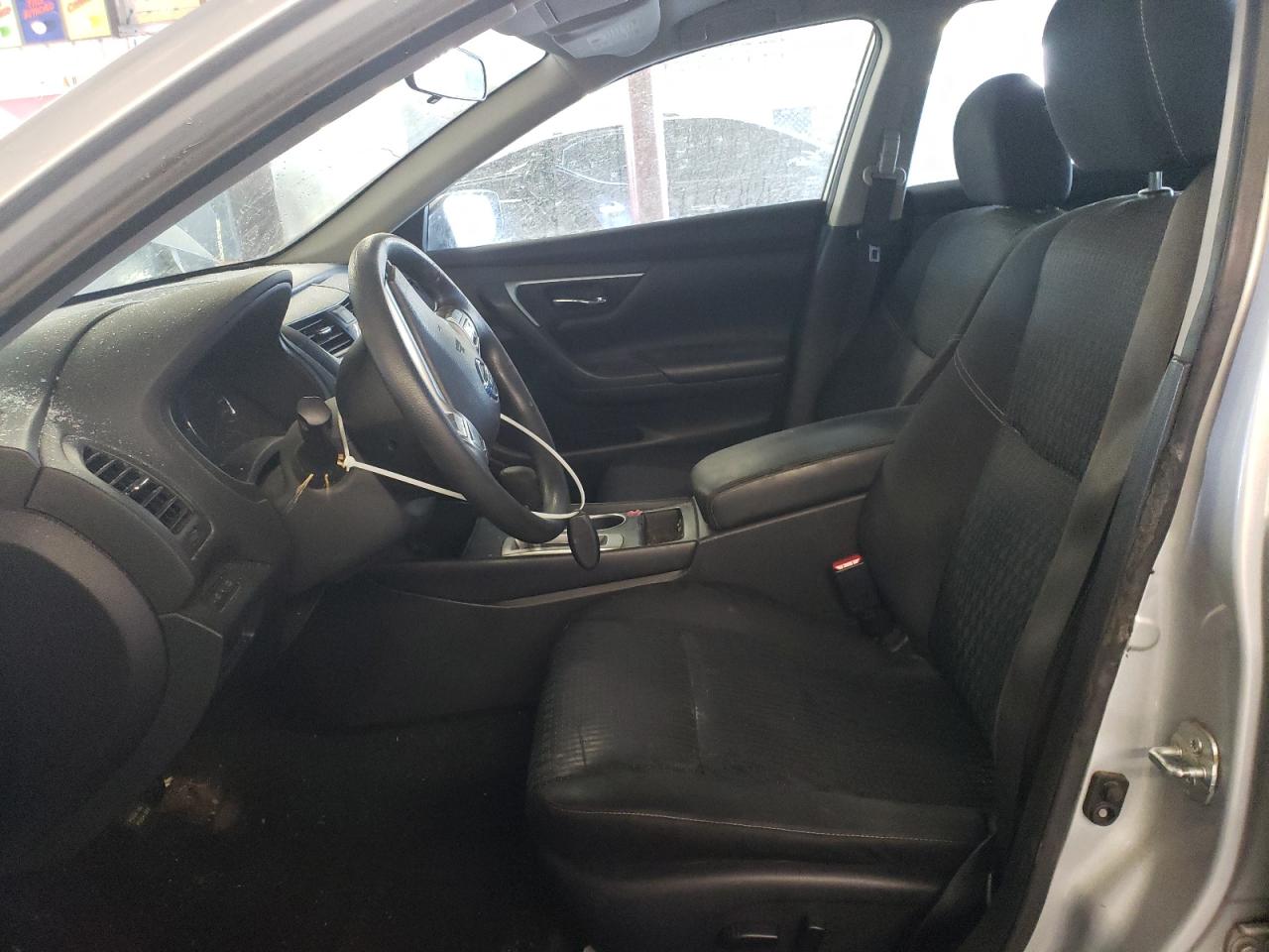 2016 Nissan Altima - Image 7