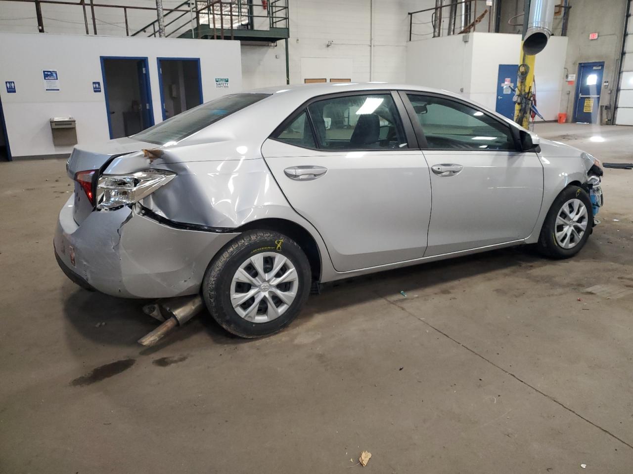 VIN 2T1BURHE9GC482842 2016 TOYOTA COROLLA no.3