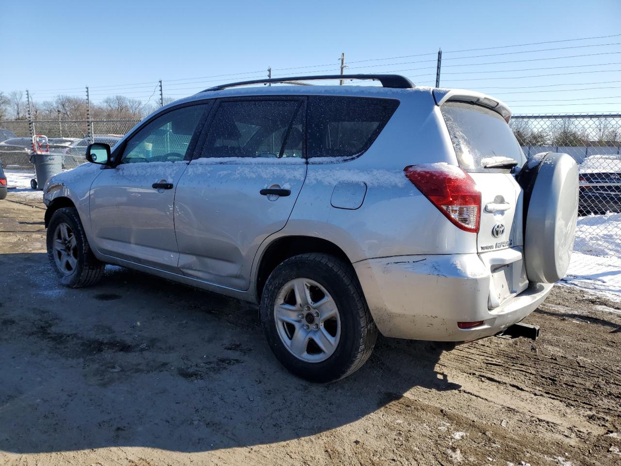 2007 Toyota RAV 4 - Image 2