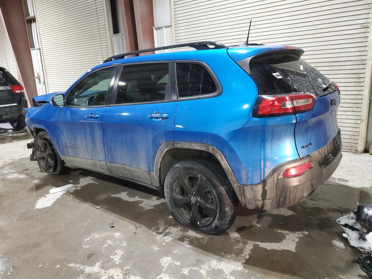 2018 Jeep Grand Cherokee - Image 2