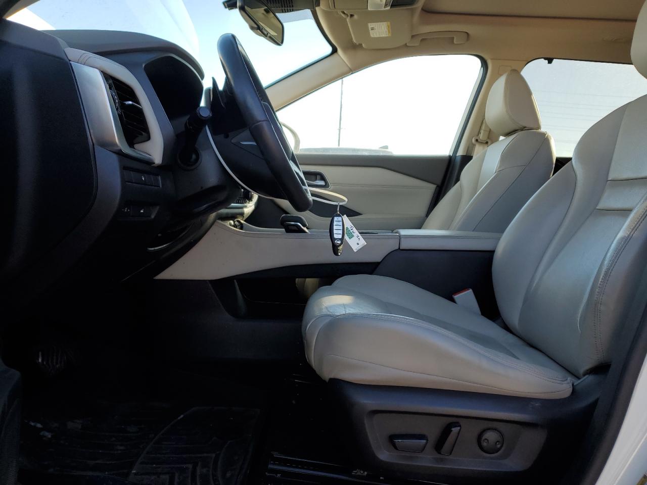 2021 Nissan Rogue - Image 7