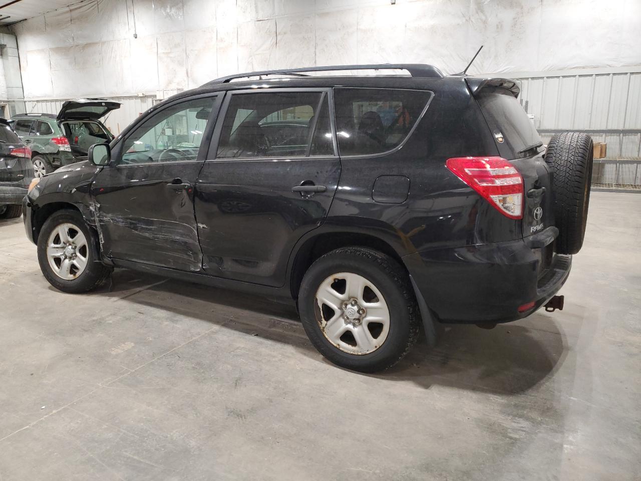 2012 Toyota RAV 4 - Image 2