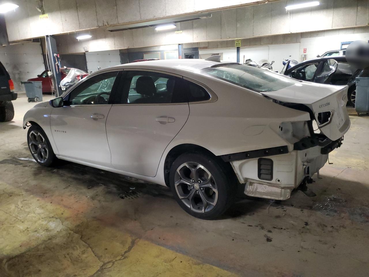 2021 Chevrolet Malibu - Image 2