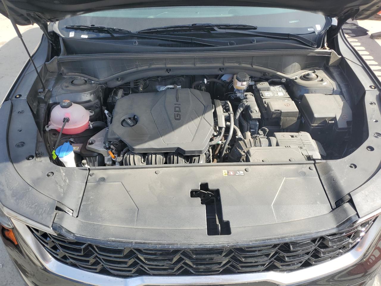 2024 Kia Sorento - Image 12
