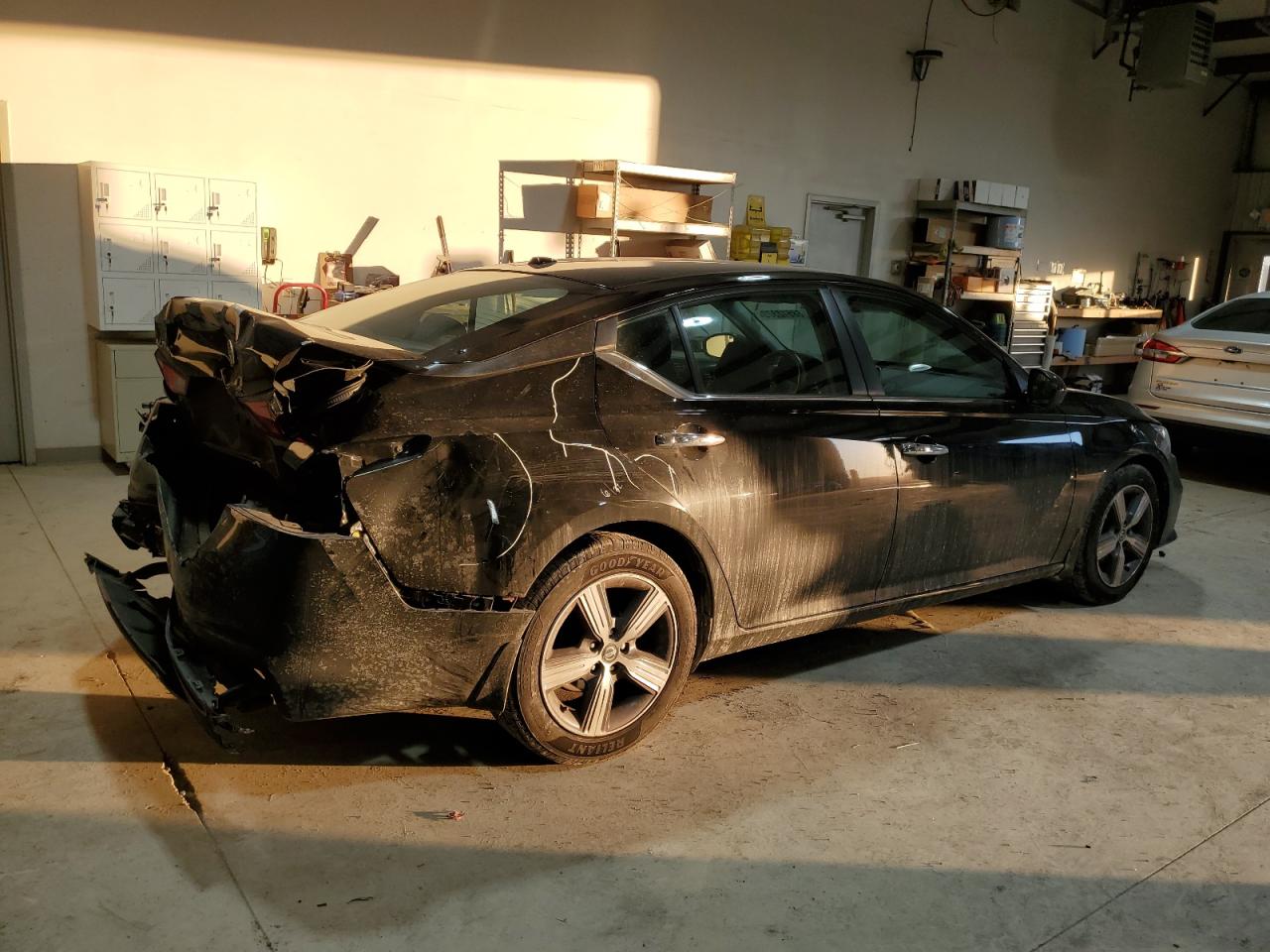 2020 Nissan Altima - Image 3