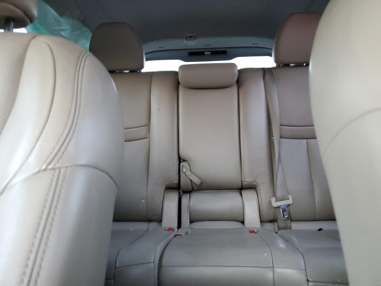 2015 Nissan Rogue - Image 10