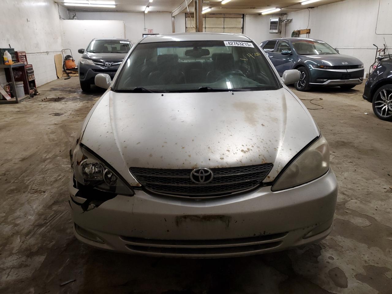 2003 Toyota Camry - Image 5