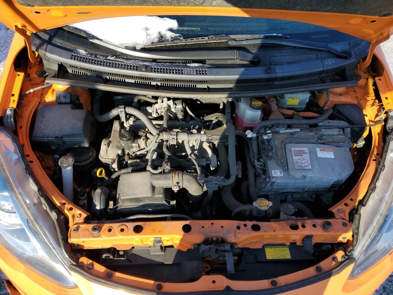 2015 Toyota Prius - Image 11