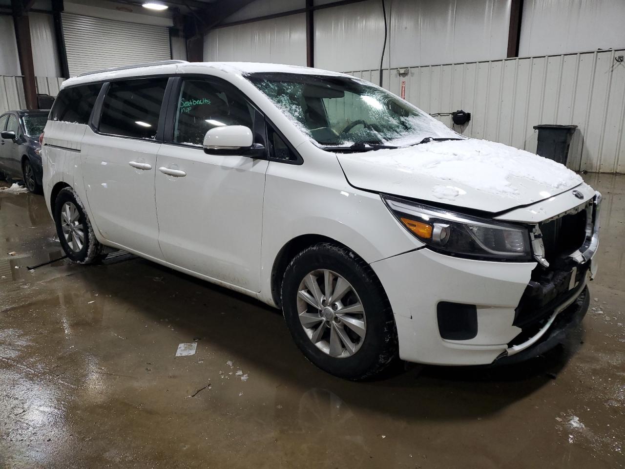 2016 Kia Sedona - Image 4