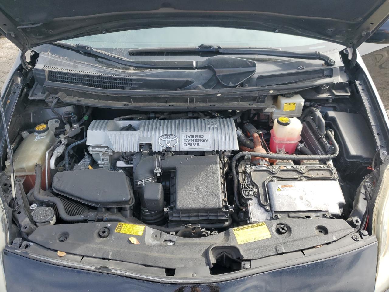 2010 Toyota Prius - Image 11