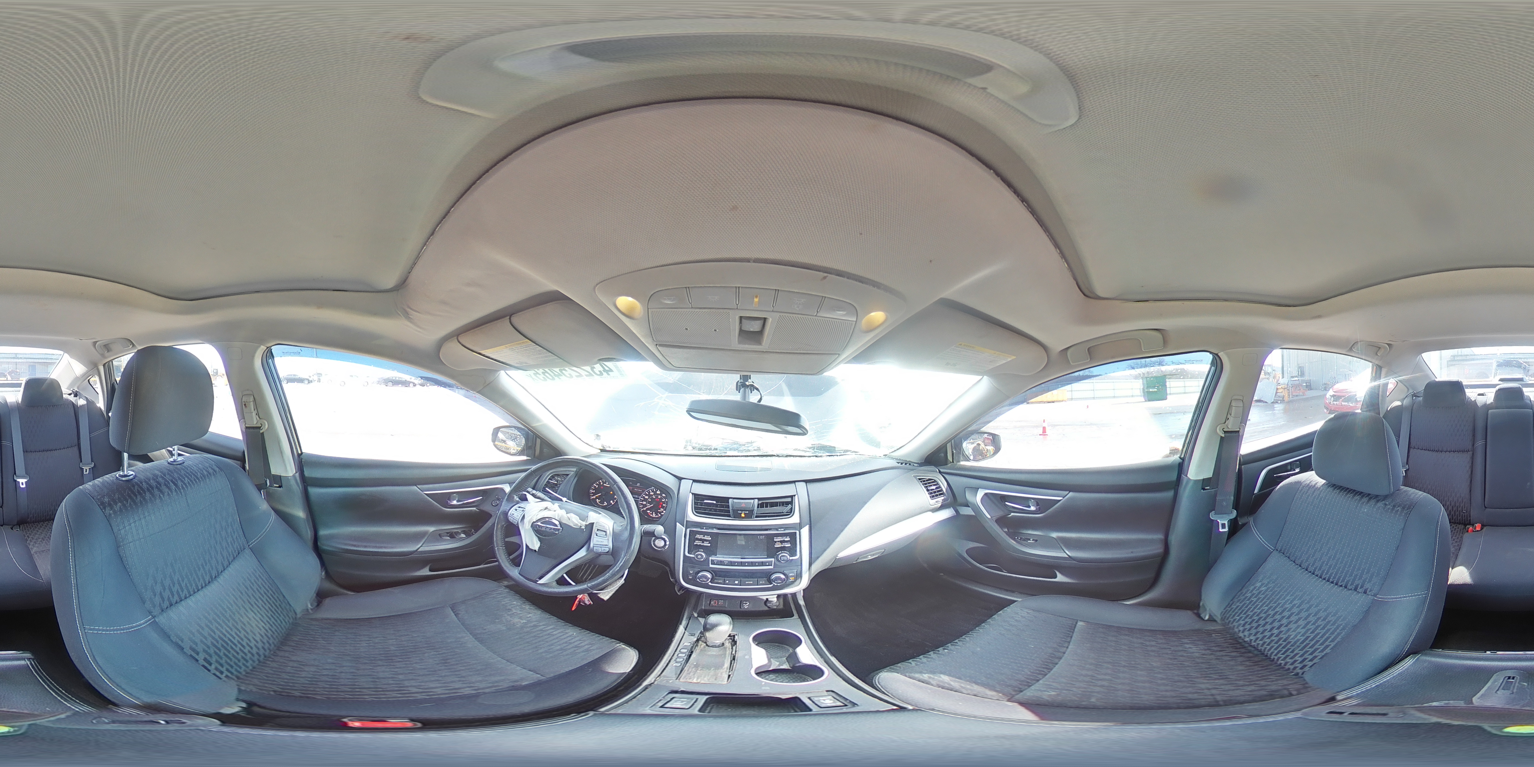 2017 Nissan Altima - Image 15